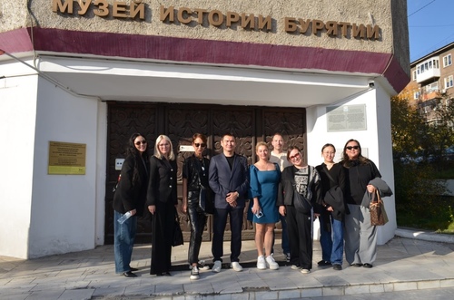 В Бурятии высадился креативный десант.